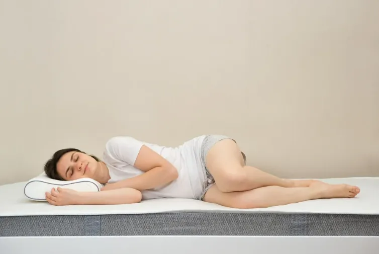 Sleeping positions to avoid for those prone to pinched nerve