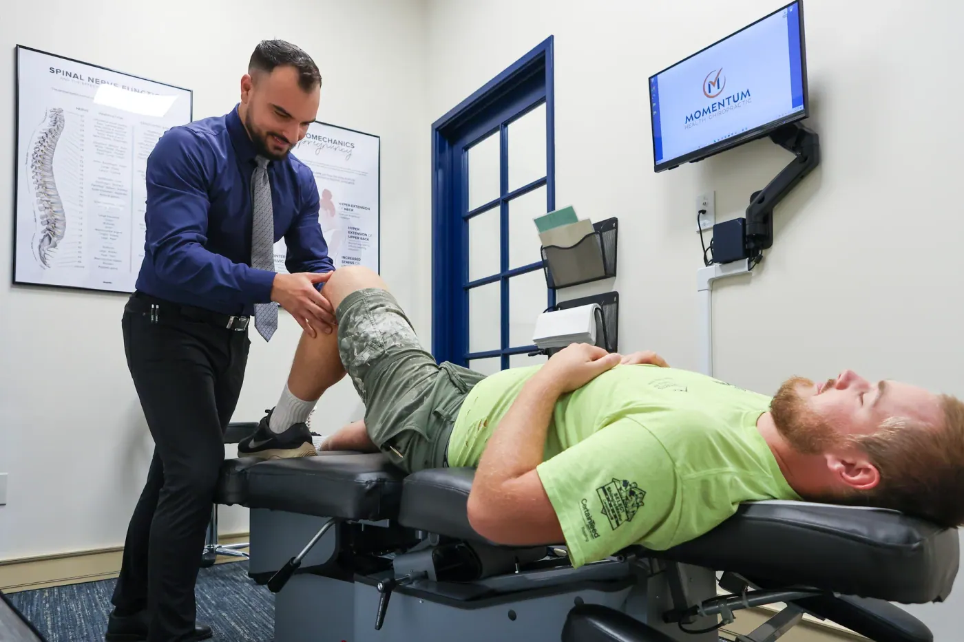 7 Signs Your Knee Pain Shouldn’t Be Ignored